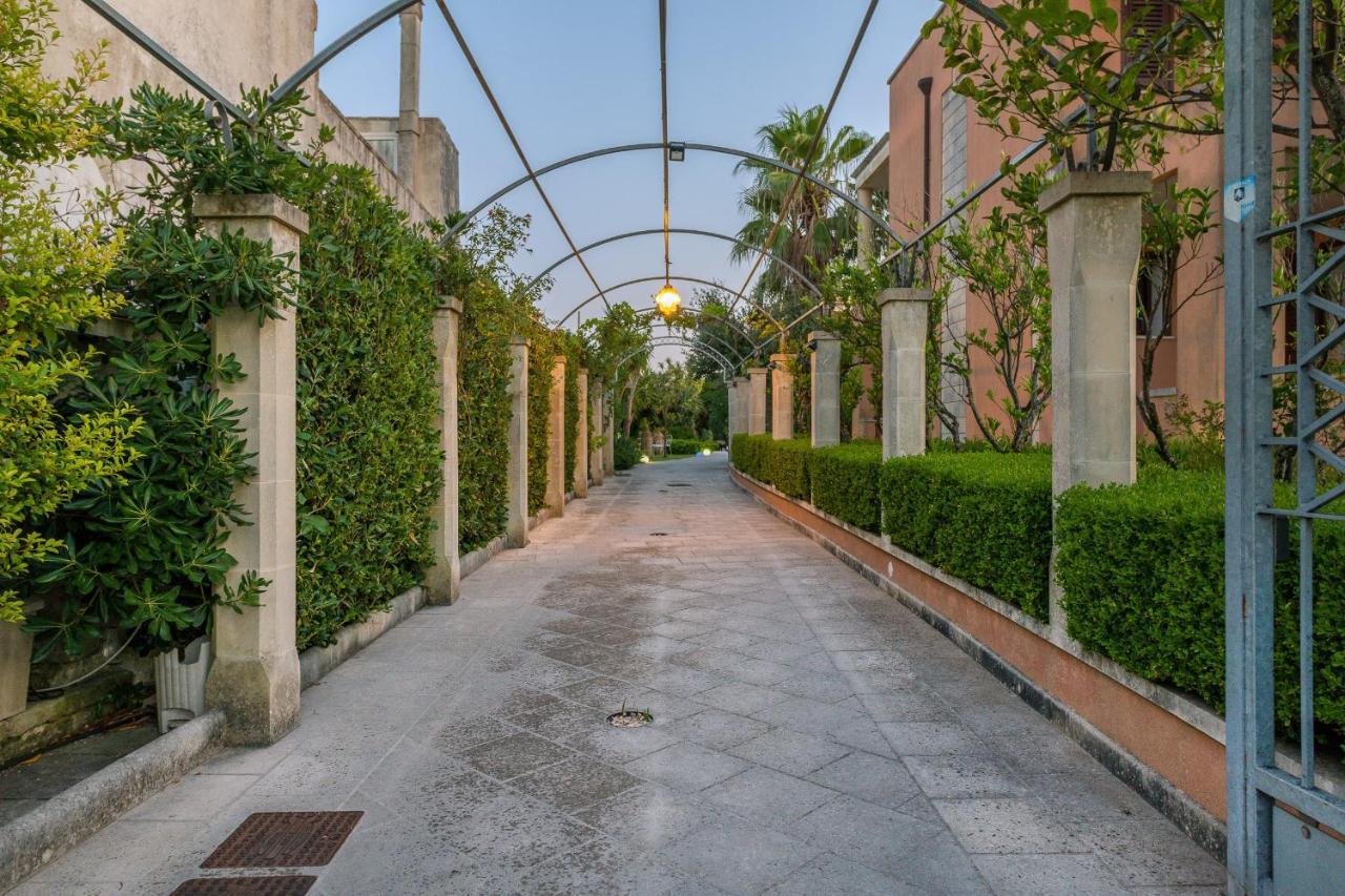 Casalusa Home Casamassella Kültér fotó