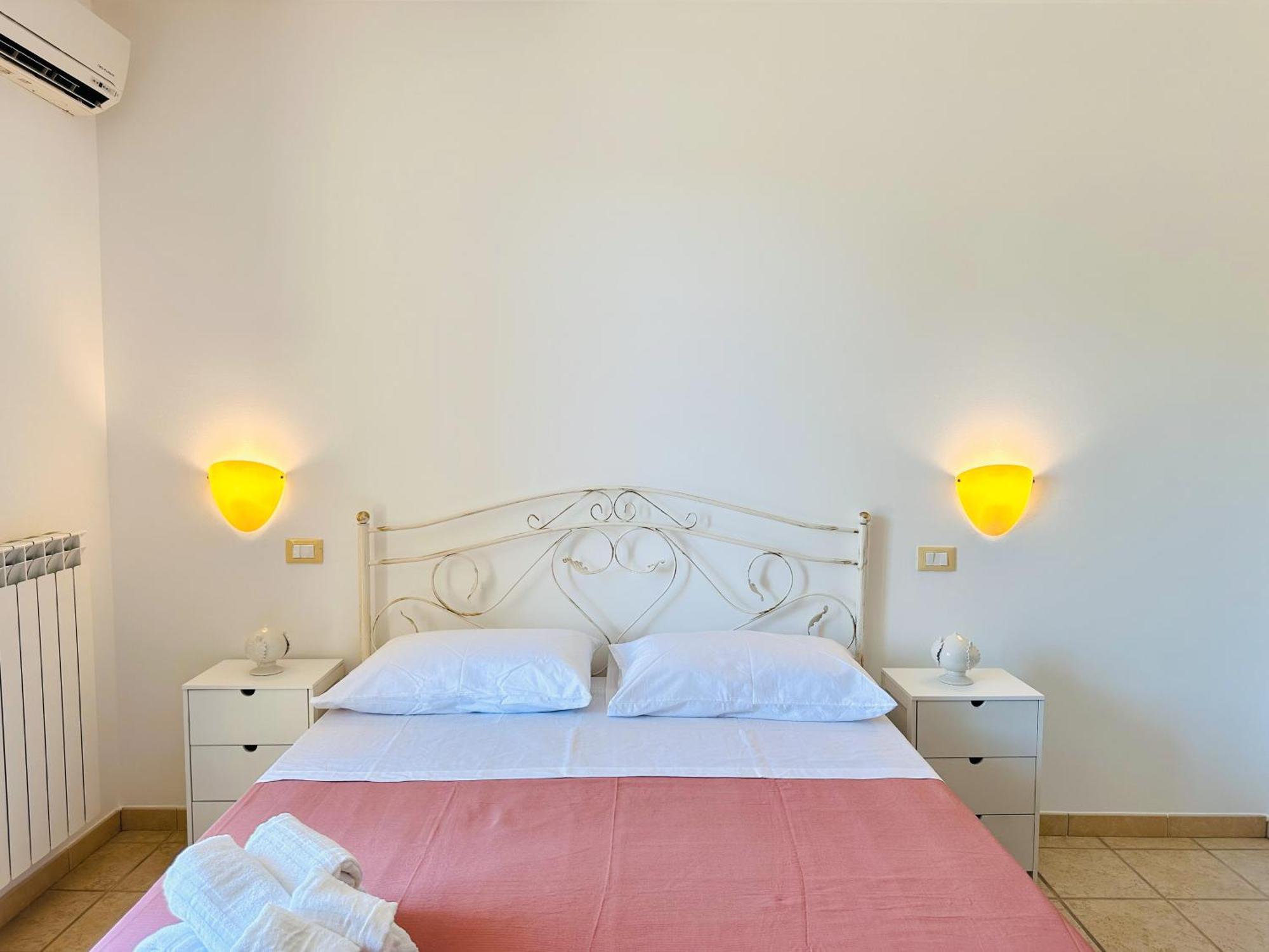 Casalusa Home Casamassella Kültér fotó