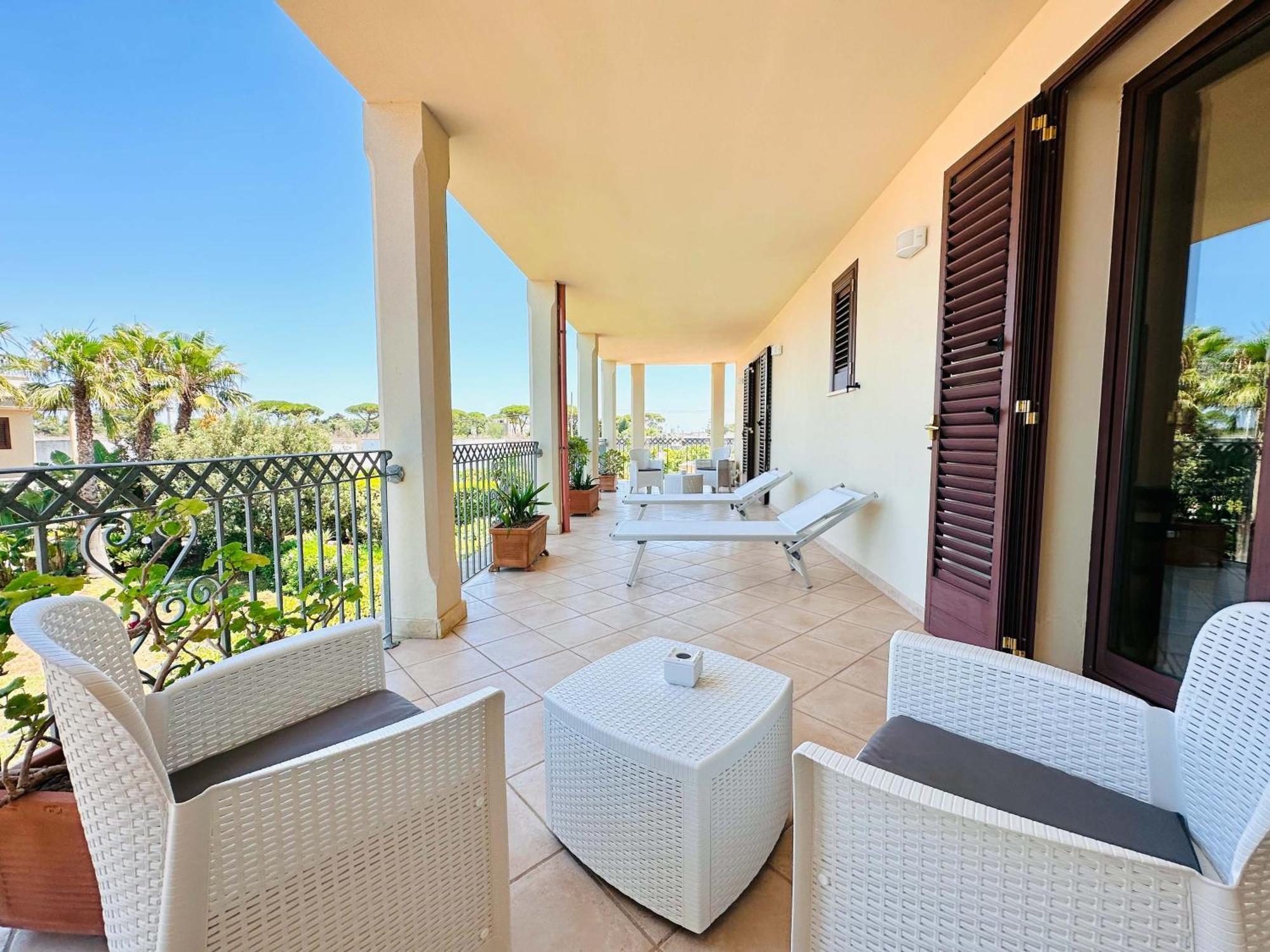 Casalusa Home Casamassella Kültér fotó