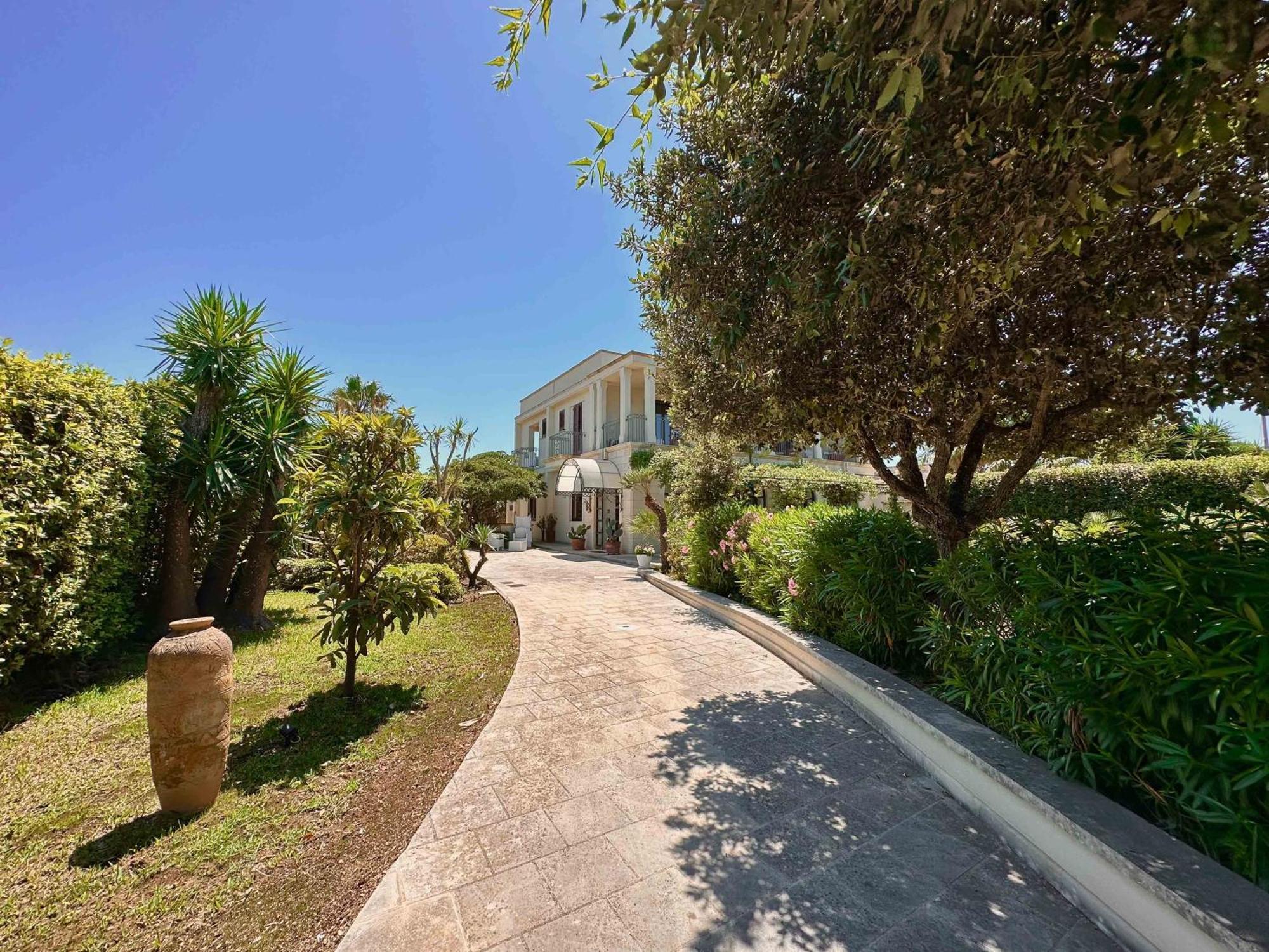Casalusa Home Casamassella Kültér fotó